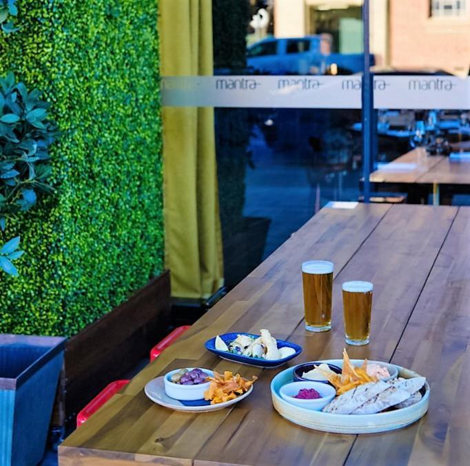 Hotel Mantra Albury Esterno foto