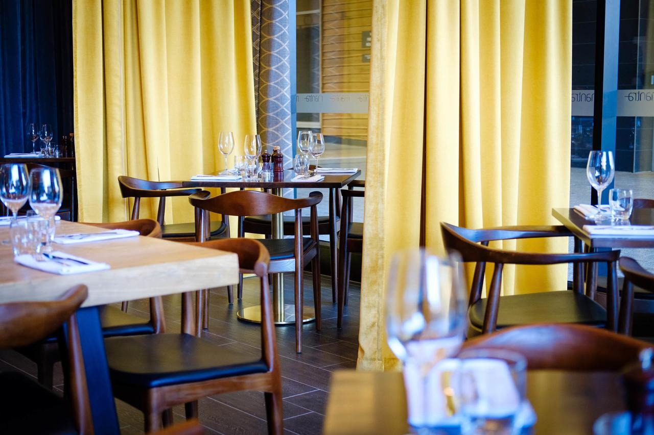 Hotel Mantra Albury Esterno foto